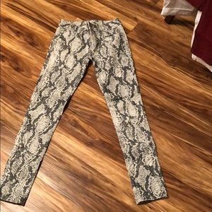 DL 1961 snake skin print skinny pants